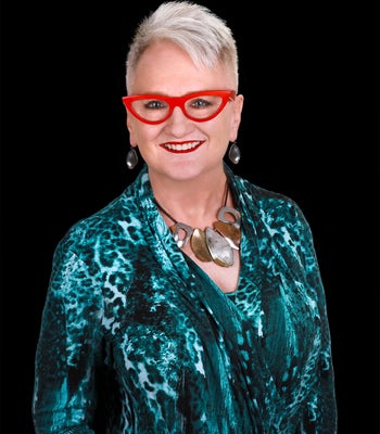 Portrait of Tonya Garces, Realtor.