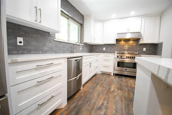 JUST LISTED: Luxury Home for Sale in Grapevine, TX - Fully Remodeled Near Lake Grapevine