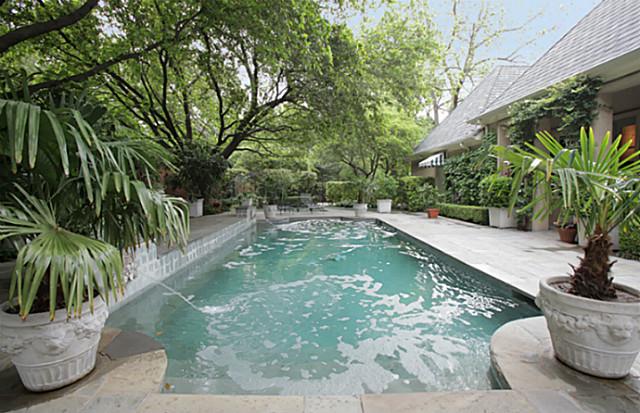Dallas Homes With a Pool