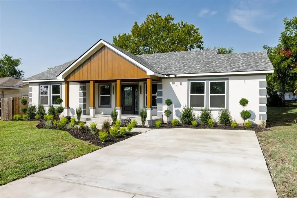 Just Listed Home For Sale in Haltom City at 3317 Swan