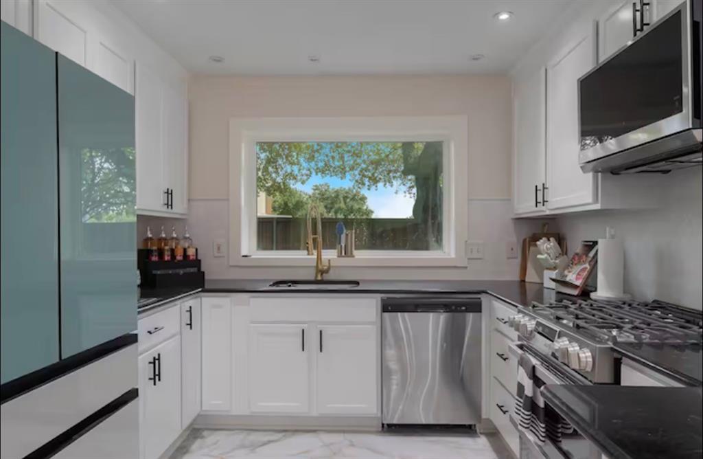 Just Listed Executive Home For Rent in Dallas, TX - DFW Realty