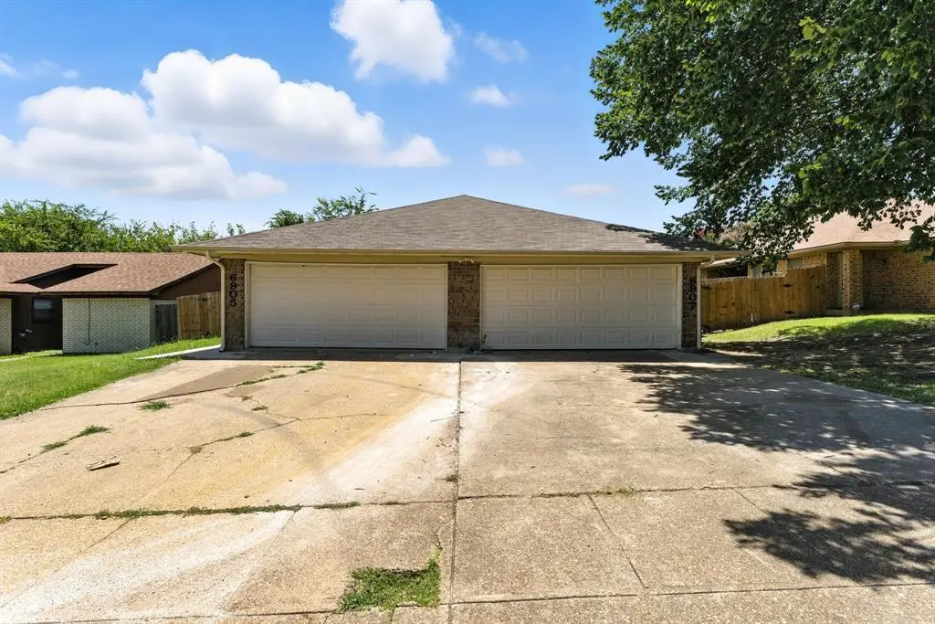 Just Listed Full Duplex For sale in Fort Worth, TX - Investment, 6905-6907 W. Cleburne in South Ridge