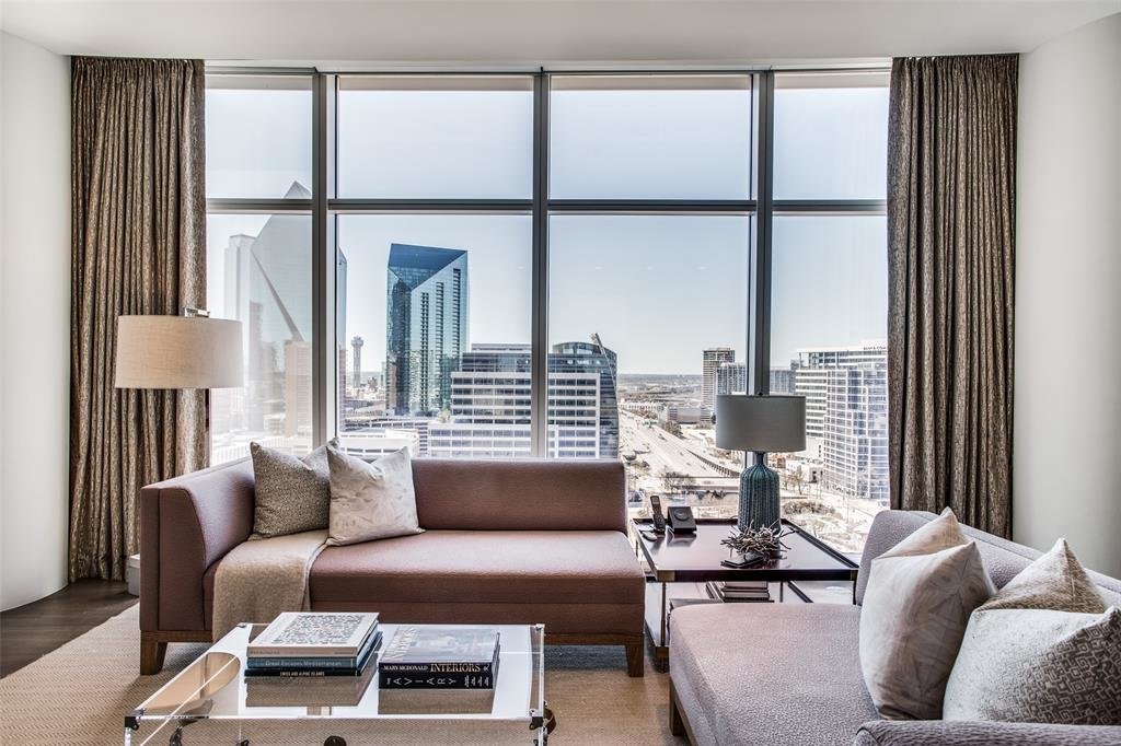 Oak Lawn High Rise Condos For Sale & Apartments For Rent in Dallas, TX