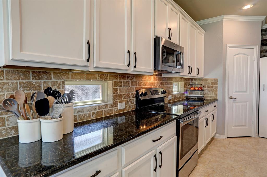Luxury Home For Sale in Frisco, TX in The Shores At Hidden Cove
