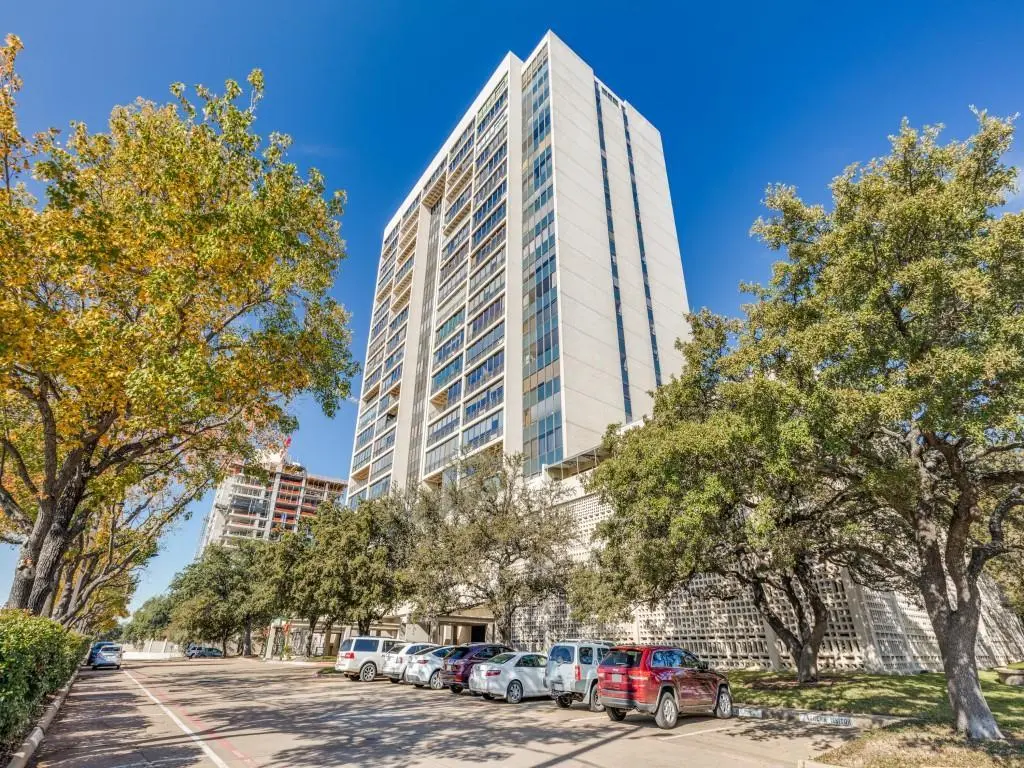 Luxury Athena Condo Just Listed at 6335 W. Northwest Highway in Dallas, TX
