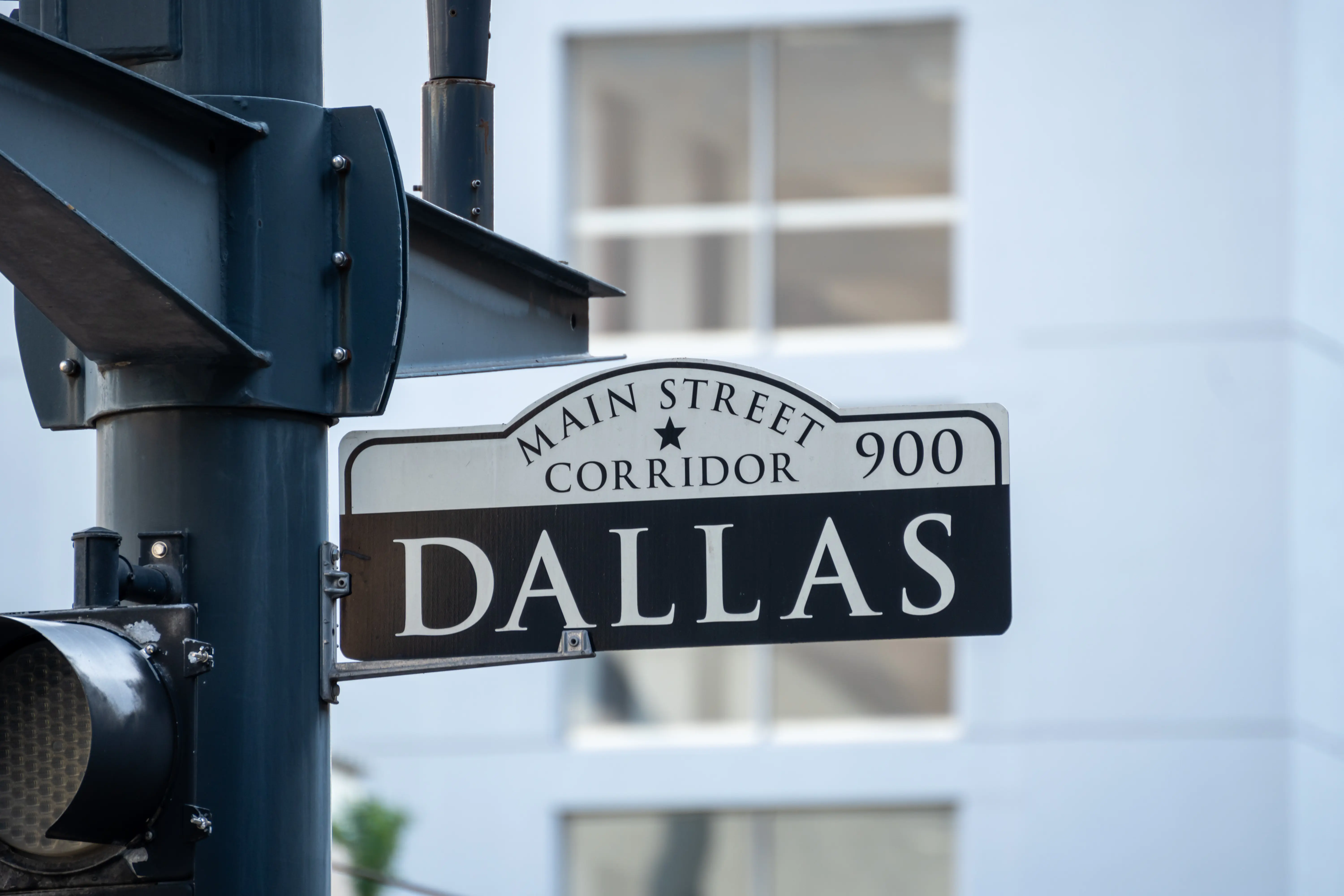 Main Street Real Estate, Homes & Condos For Sale in Downtown Dallas