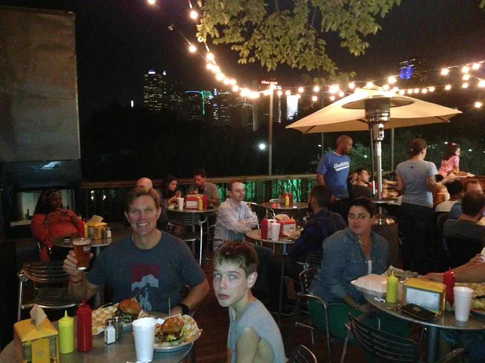Outdoor Dining in Dallas