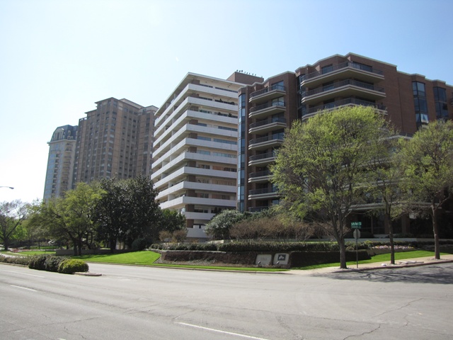 The Beverly High Rise Condos at 3621 Turtle Ceek in Dallas